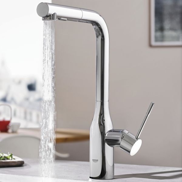 Змішувач для кухні Grohe Essence 30270000 з душем (хром) 130470 фото