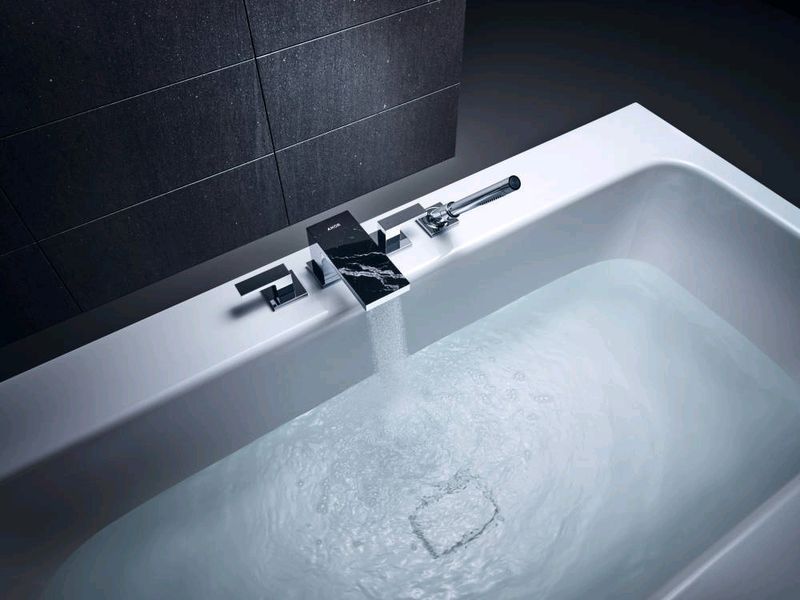 Смеситель для ванны Axor MyEdition 47430600 на 4 отверстия, glass black/хром 265046 фото