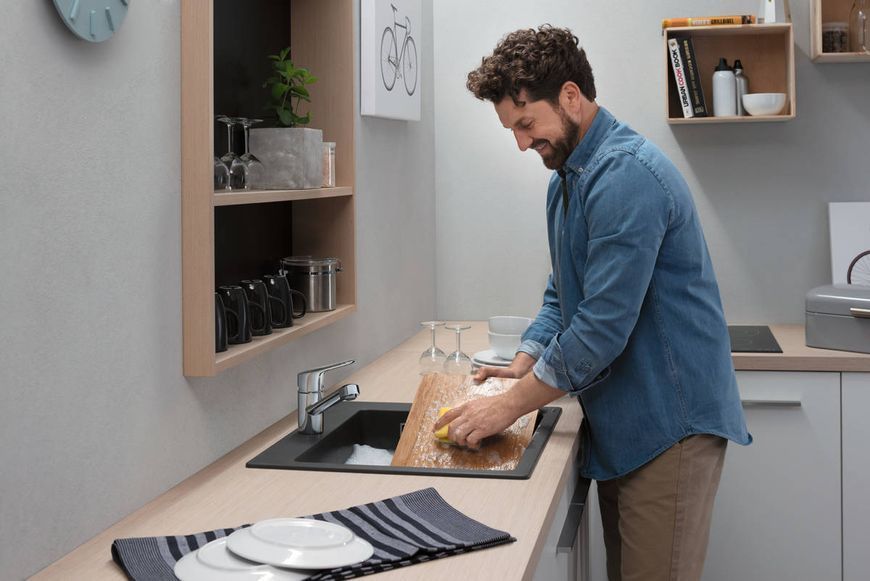 Доска разделочная Hansgrohe F16 40961000 (дуб) 305224 фото