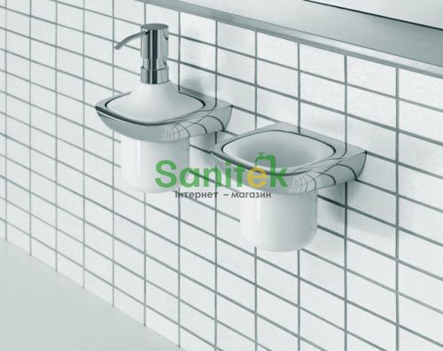 Стакан для ванной Kludi Ambienta 5397505 (хром) 118892 фото