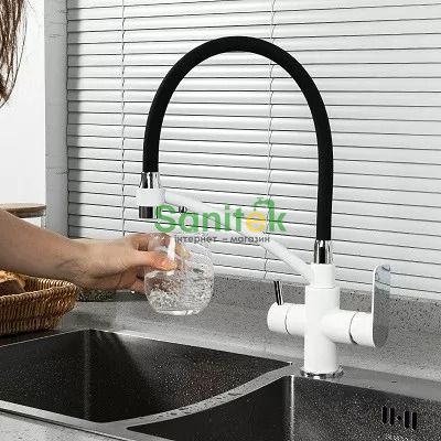 Смеситель для кухни Gappo G4348 с душем и подключением питьевой воды (белый/хром/чёрный) 927232 фото