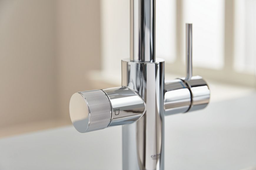 Змішувач для кухні Grohe Blue Pure Vento 30560000 із підключенням питної води з фільтром (хром) 695950 фото