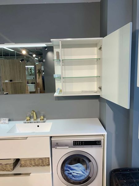 Дзеркало для ванної кімнати Fancy Marble (Буль-Буль) Vivara 1500 (біле) ліве 149667 фото